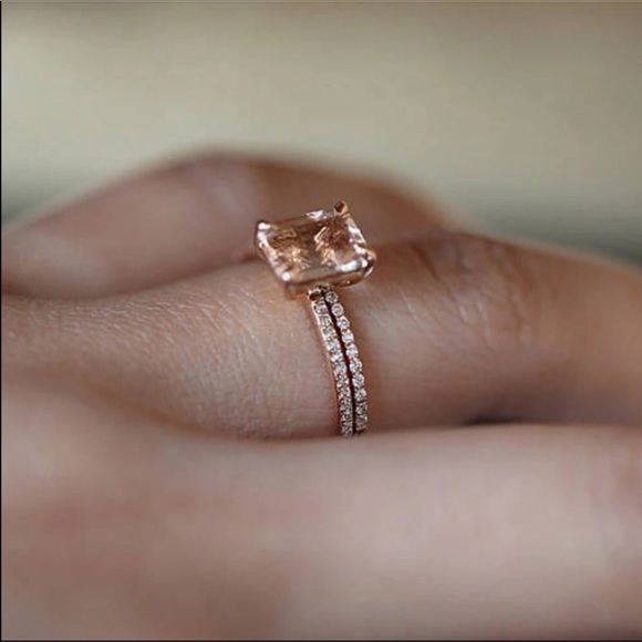 Jewelry - Rose gold crystal ring set